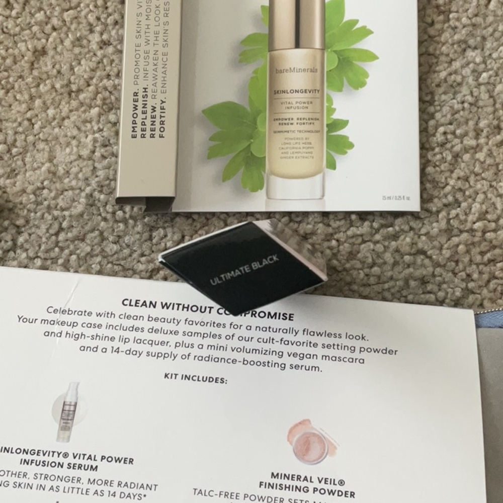 bareMinerals Makeup Set with Pink and Cream Shades - Picture 8 of 10